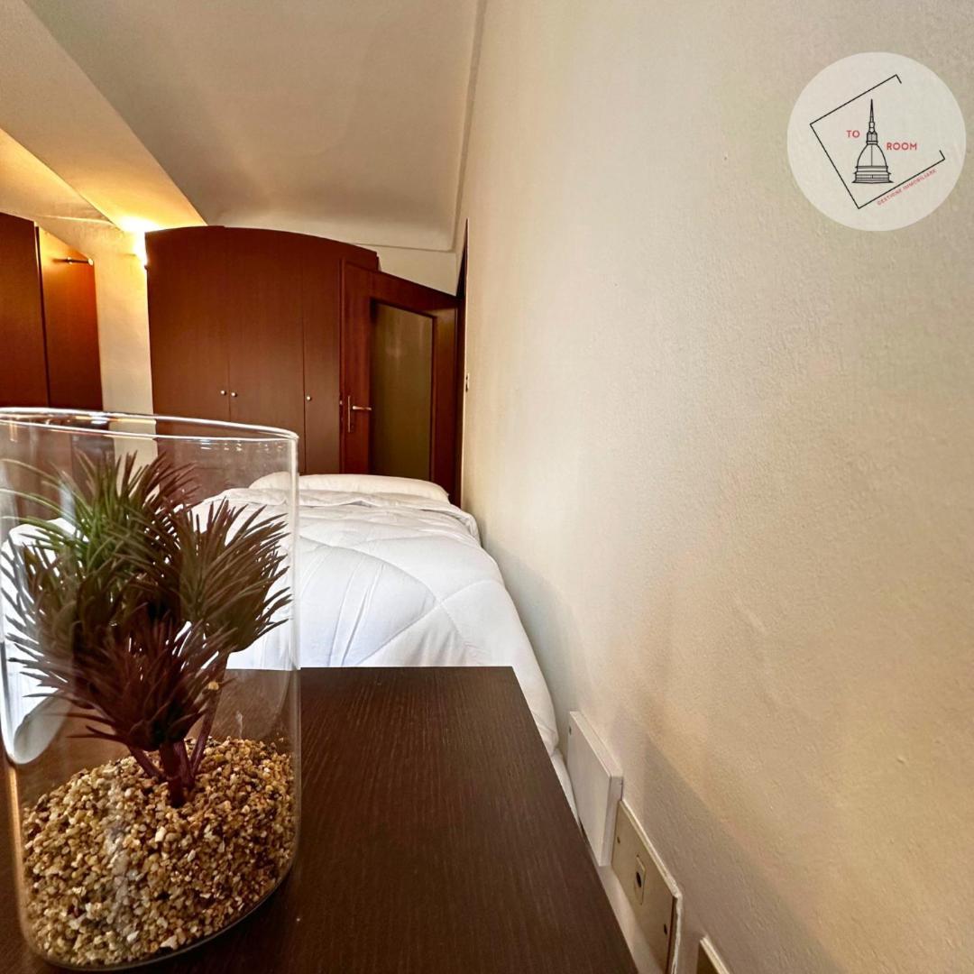 Tra Mole E Castello By To Room Turín Exterior foto